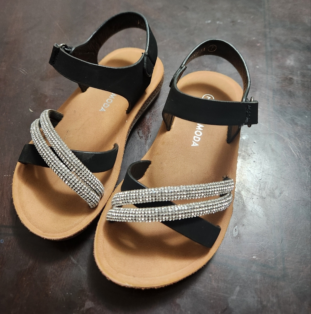 TODDLER Moda Black and Silver Rhinestone Sandals